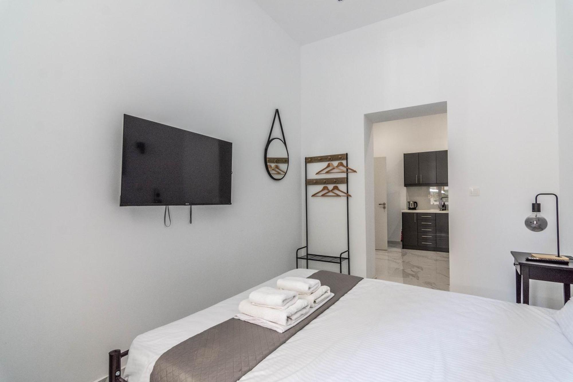 Apartamento Aris Urban Pagrati Atenas Exterior foto